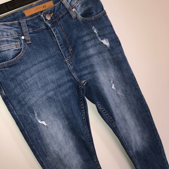 NWT Joe’s Distressed Five Pocket Jeans - Picture 2 of 7
